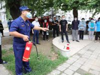 學?；馂?zāi)逃生中的五種錯誤行為